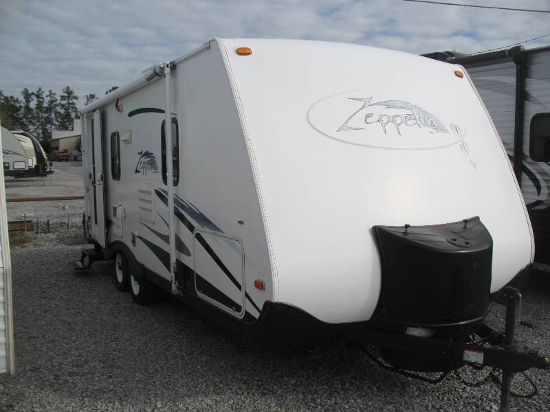 USED 2004 KEYSTONE ZEPPELIN Z241 Overview Berryland Campers