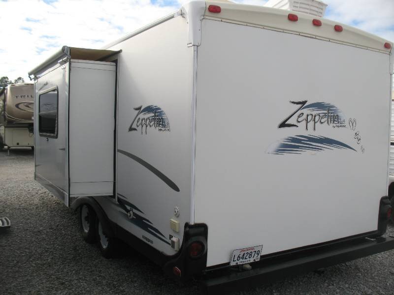 USED 2004 KEYSTONE ZEPPELIN Z241 Overview Berryland Campers