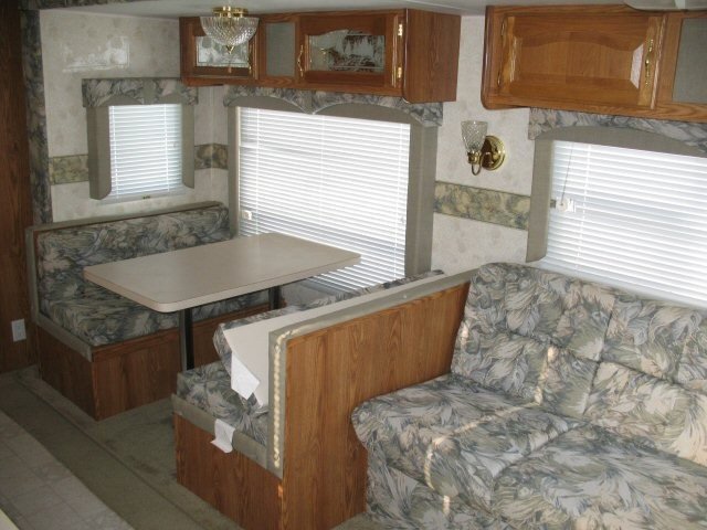 USED 2003 FOREST RIVER CHEROKEE 27Q - Overview | Berryland Campers