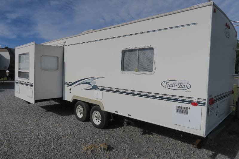USED 2003 R-VISION TRAIL-BAY 27DS - Overview | Berryland Campers 2003 R Vision Trail Bay 27ds