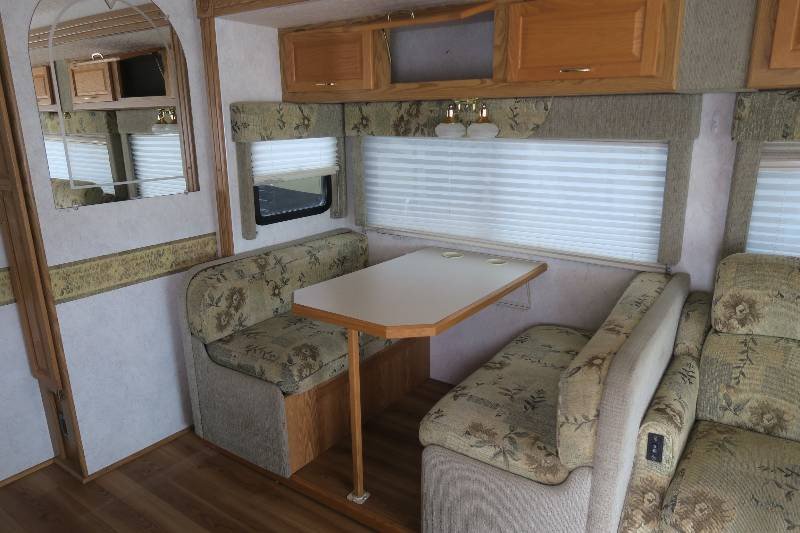 USED 2003 ITASCA BY WINNEBAGO SUNRISE 34D - Overview | Berryland Campers