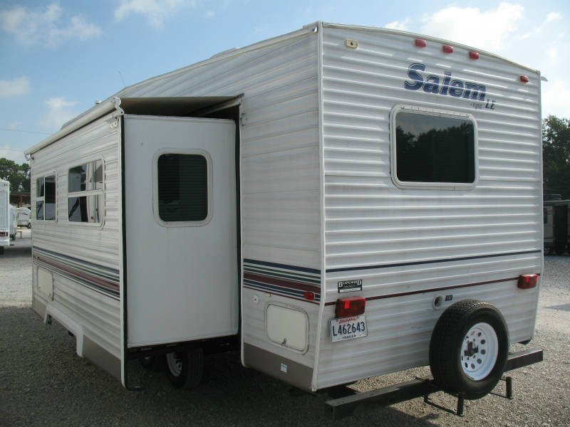 USED 2003 FOREST RIVER SALEM 28BHSS Overview Berryland Campers