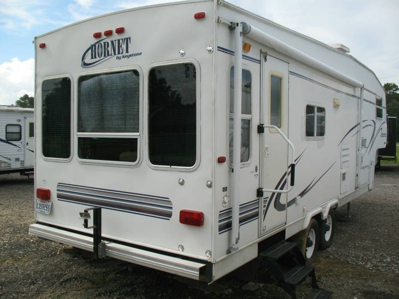 USED 2002 KEYSTONE HORNET 275H - Overview | Berryland Campers