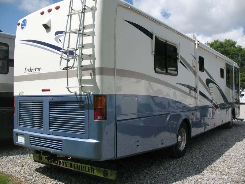 USED 2002 HOLIDAY RAMBLER ENDEAVOR 38PDD - Overview | Berryland Campers