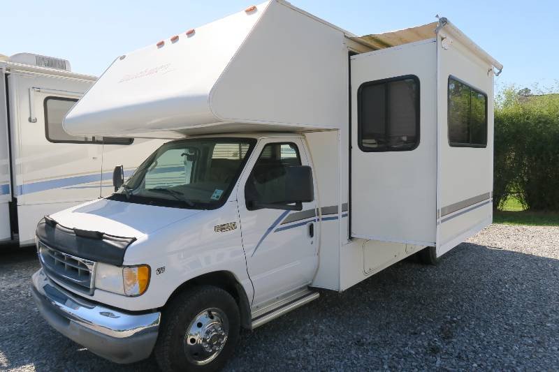 USED 2002 FOUR WINDS DUTCHMEN 23J - Overview | Berryland Campers