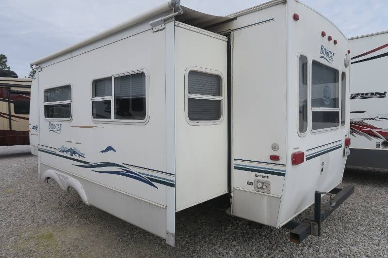 USED 2002 KEYSTONE BOBCAT 294 Overview Berryland Campers