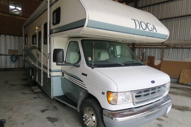USED 1999 FLEETWOOD TIOGA 26F Overview Berryland Campers