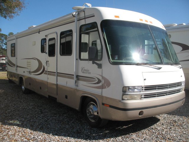 Used 1999 Georgie Boy Cruise Master 3515 Overview Berryland Campers