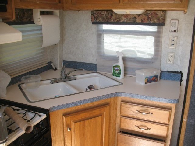 USED 1998 FLEETWOOD TERRY 245P - Overview | Berryland Campers