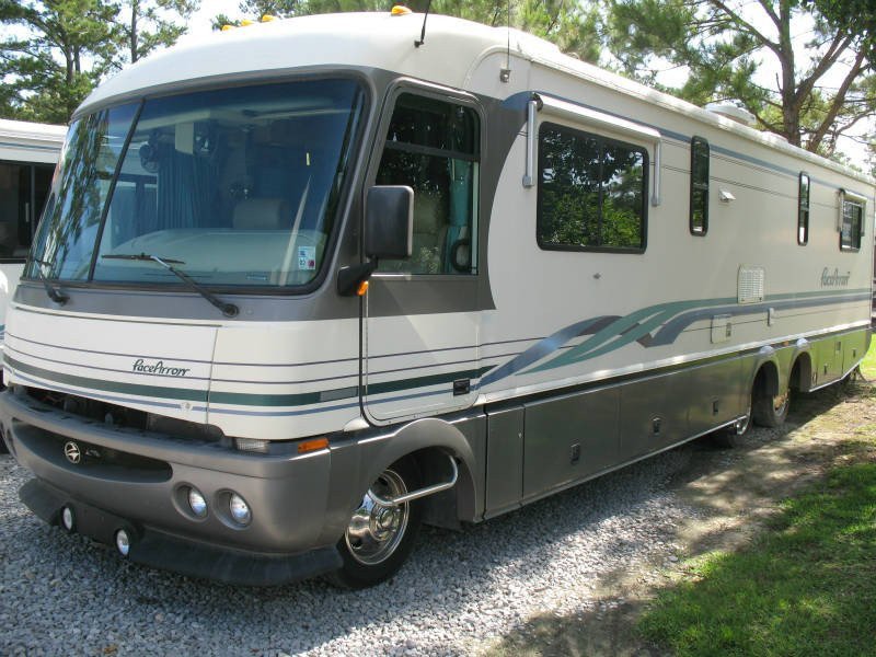 USED 1995 FLEETWOOD PACE ARROW - Overview | Berryland Campers