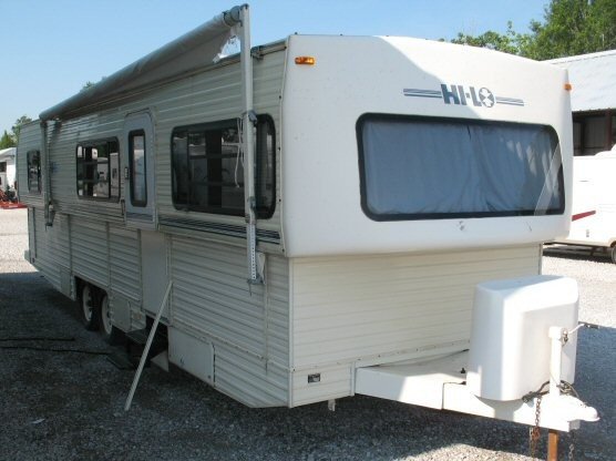 USED 1994 HAULMARK HI-LO 31B - Overview | Berryland Campers