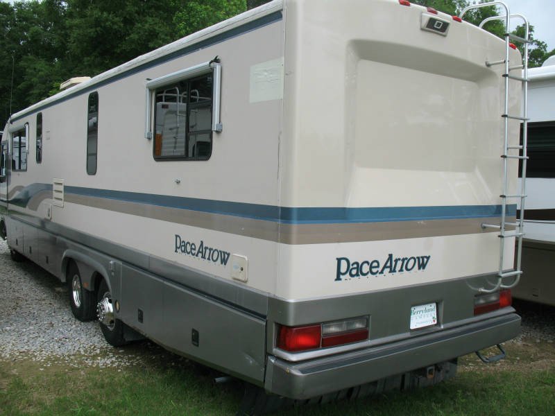 USED 1994 FLEETWOOD PACE ARROW 37J Overview Berryland Campers