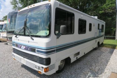 USED 1993 GEORGIE BOY SWINGER 30 image