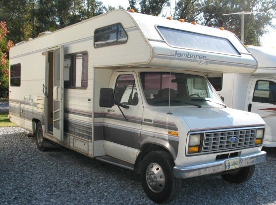 USED 1991 FLEETWOOD JAMBOREE 28 - Overview | Berryland Campers