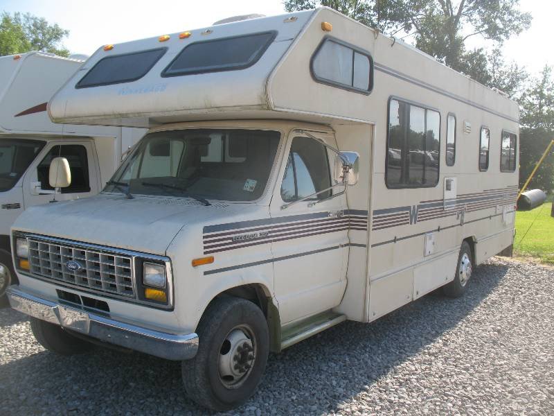 USED 1990 WINNEBAGO WARRIOR 28 - Overview | Berryland Campers