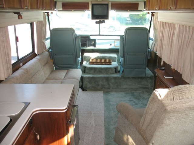 USED 1990 FORETRAVEL GRAND VILLA - Overview | Berryland Campers