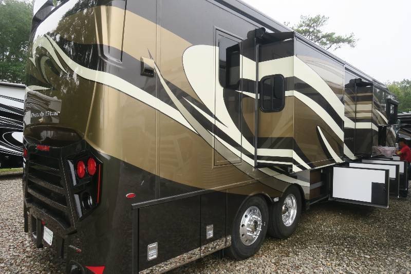 NEW 2019 DUTCH STAR 4326 - Overview | Berryland Campers