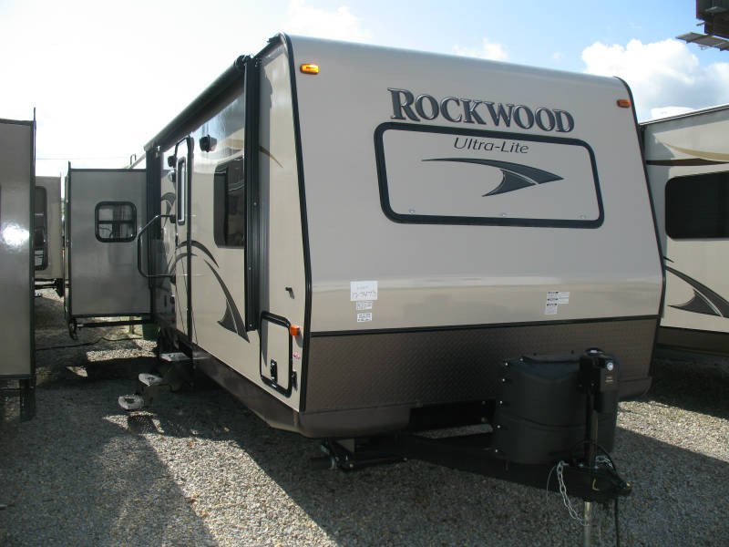 NEW 2014 FOREST RIVER ROCKWOOD 2703WS - Overview | Berryland Campers