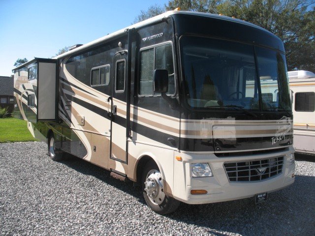 USED 2009 FLEETWOOD TERRA 34B - Overview | Berryland Campers