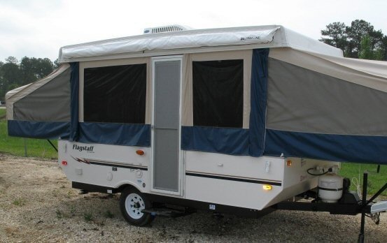 NEW 2007 FOREST RIVER FLAGSTAFF 228D - Overview | Berryland Campers