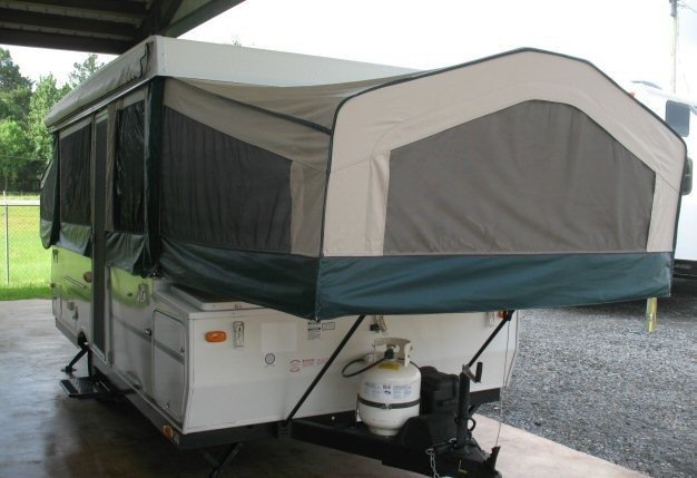 USED 2006 FOREST RIVER FLAGSTAFF 822CLA - Overview | Berryland Campers