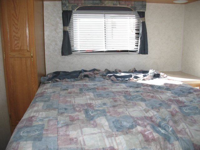 USED 2003 FOREST RIVER FLAGSTAFF 27FKSS - Overview | Berryland Campers