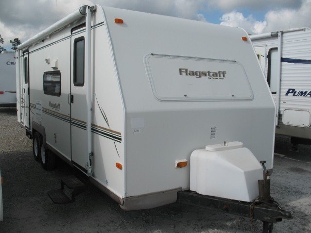 USED 2003 FOREST RIVER FLAGSTAFF 26DS - Overview | Berryland Campers