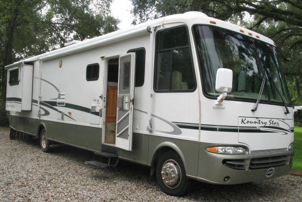 USED 2002 NEWMAR KOUNTRY STAR 3778 - Overview | Berryland Campers