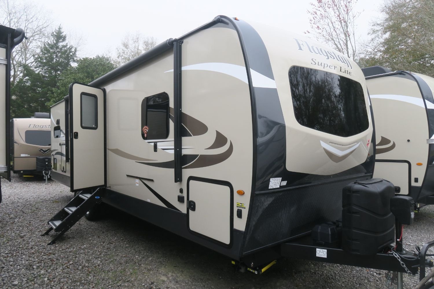 NEW 2019 FLAGSTAFF SUPER LITE 29RKWS - Overview | Berryland Campers