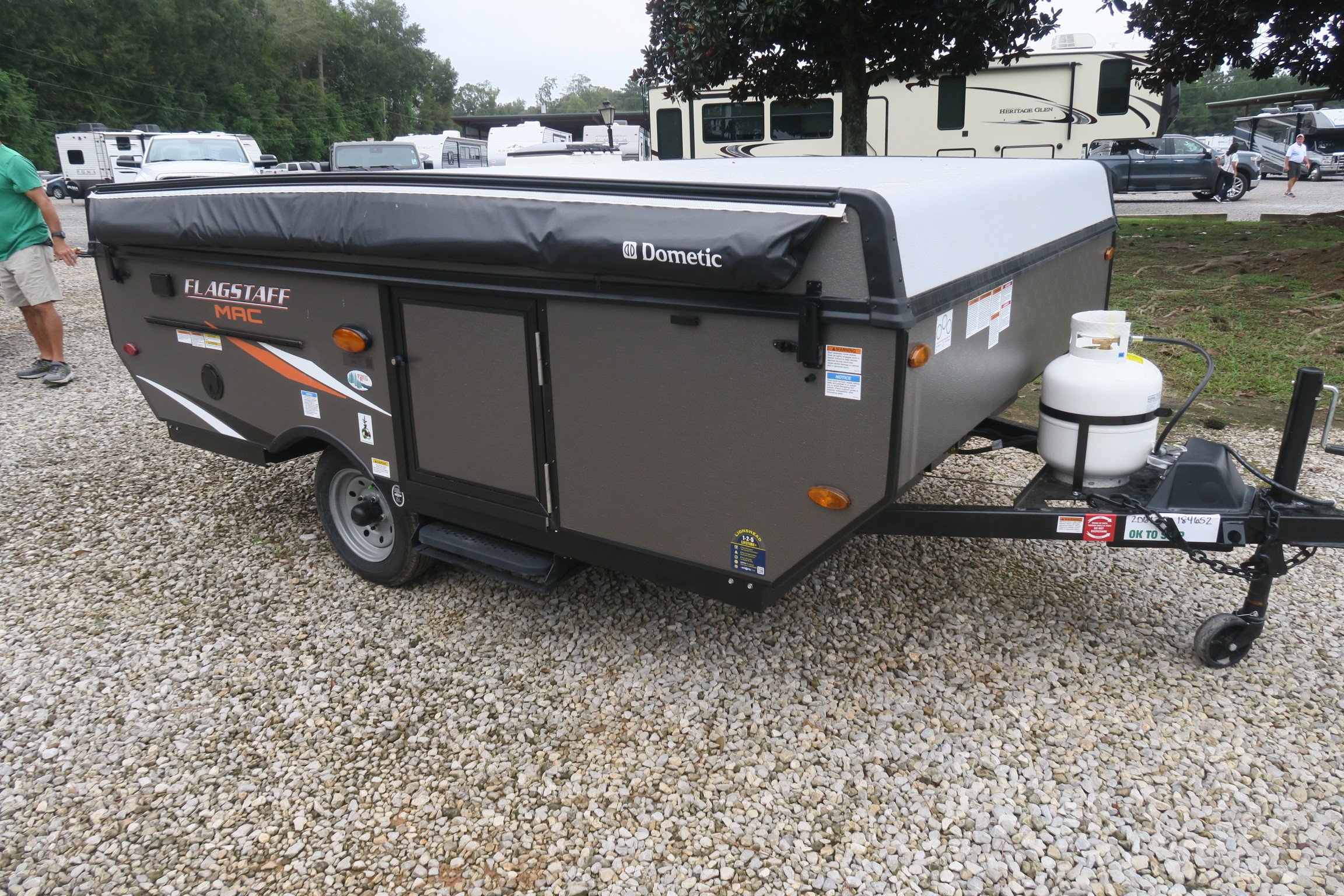 NEW 2021 FLAGSTAFF HARDSIDE POP-UP CAMPERS 206LTD - Overview