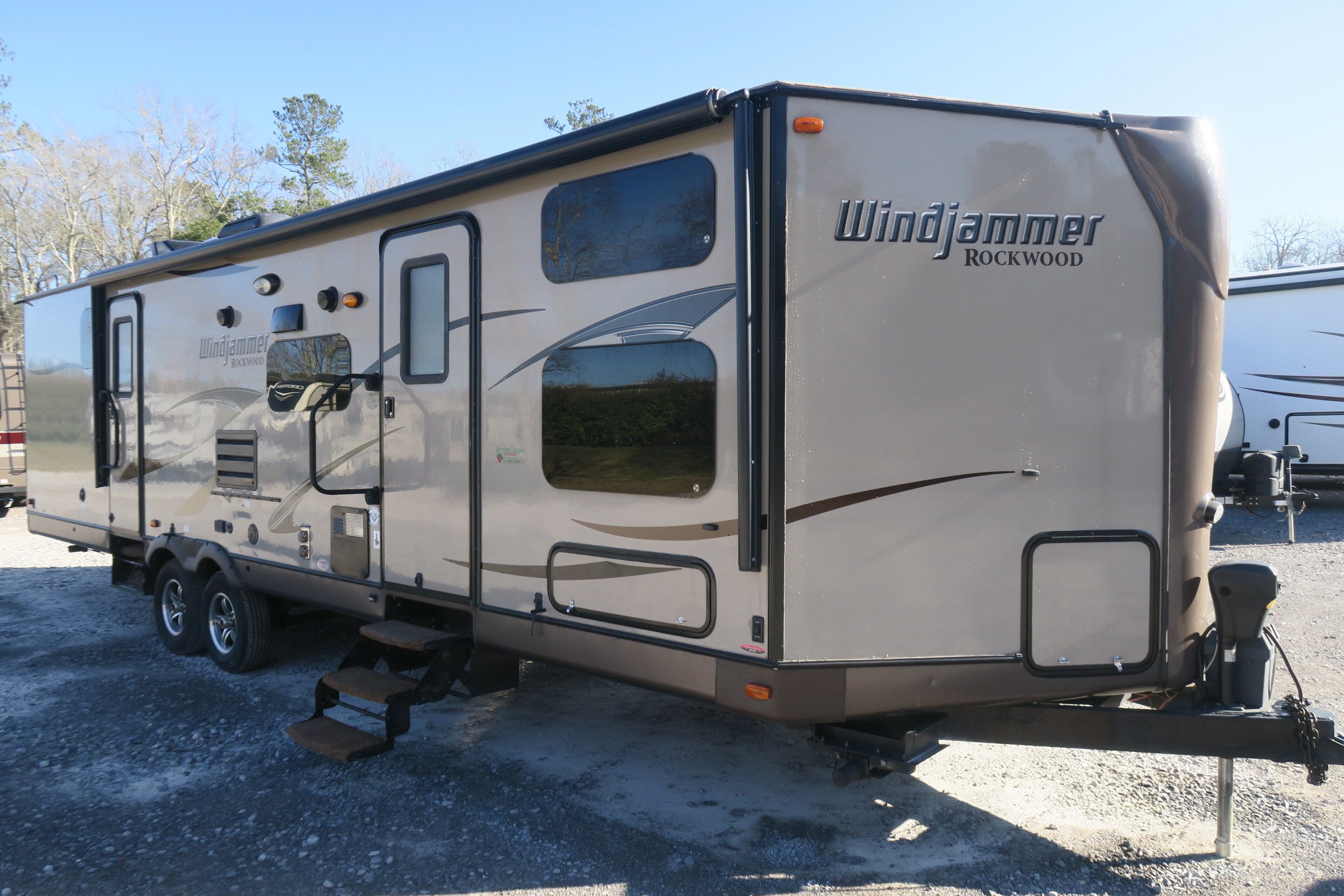 Windjammer Travel Trailer: The Ultimate Guide for Adventurous Travelers