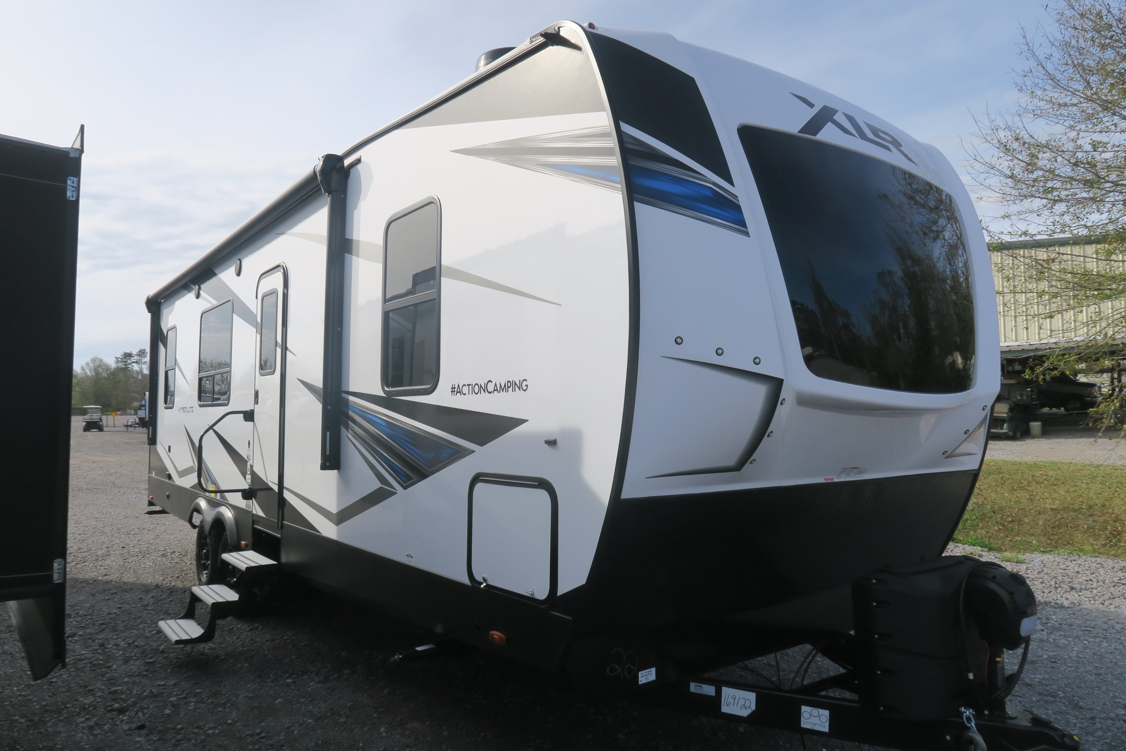 NEW 2022 XLR HYPERLITE 2815 - Overview | Berryland Campers
