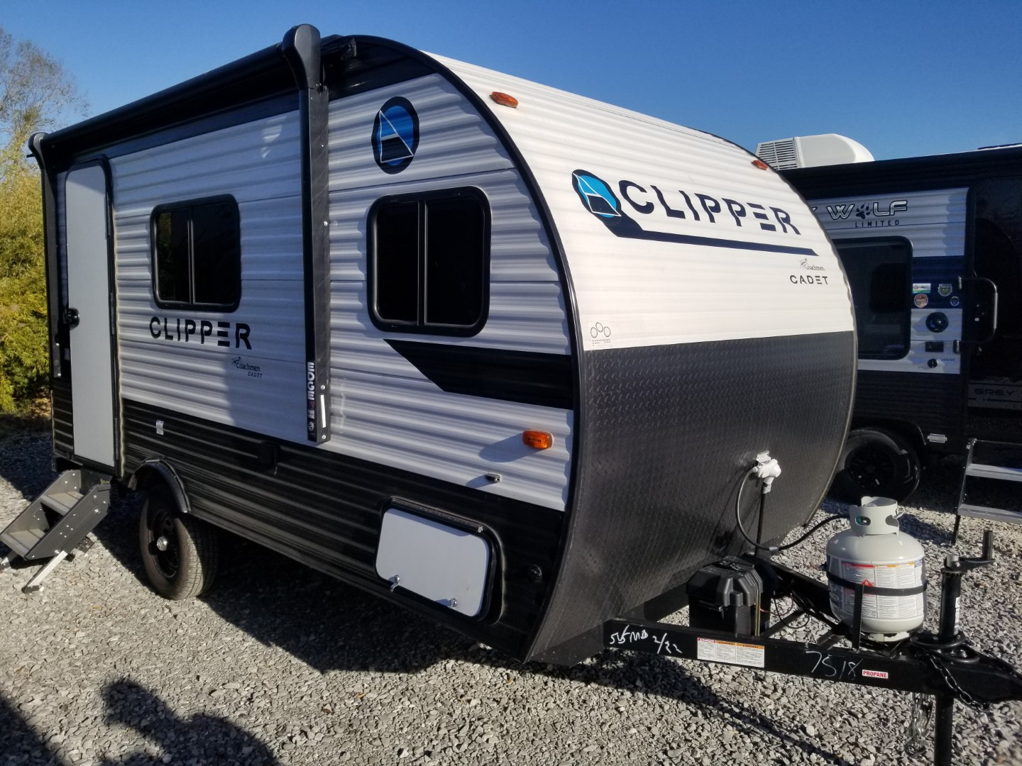 USED 2021 CLIPPER 16CFBCADET - Overview | Berryland Campers