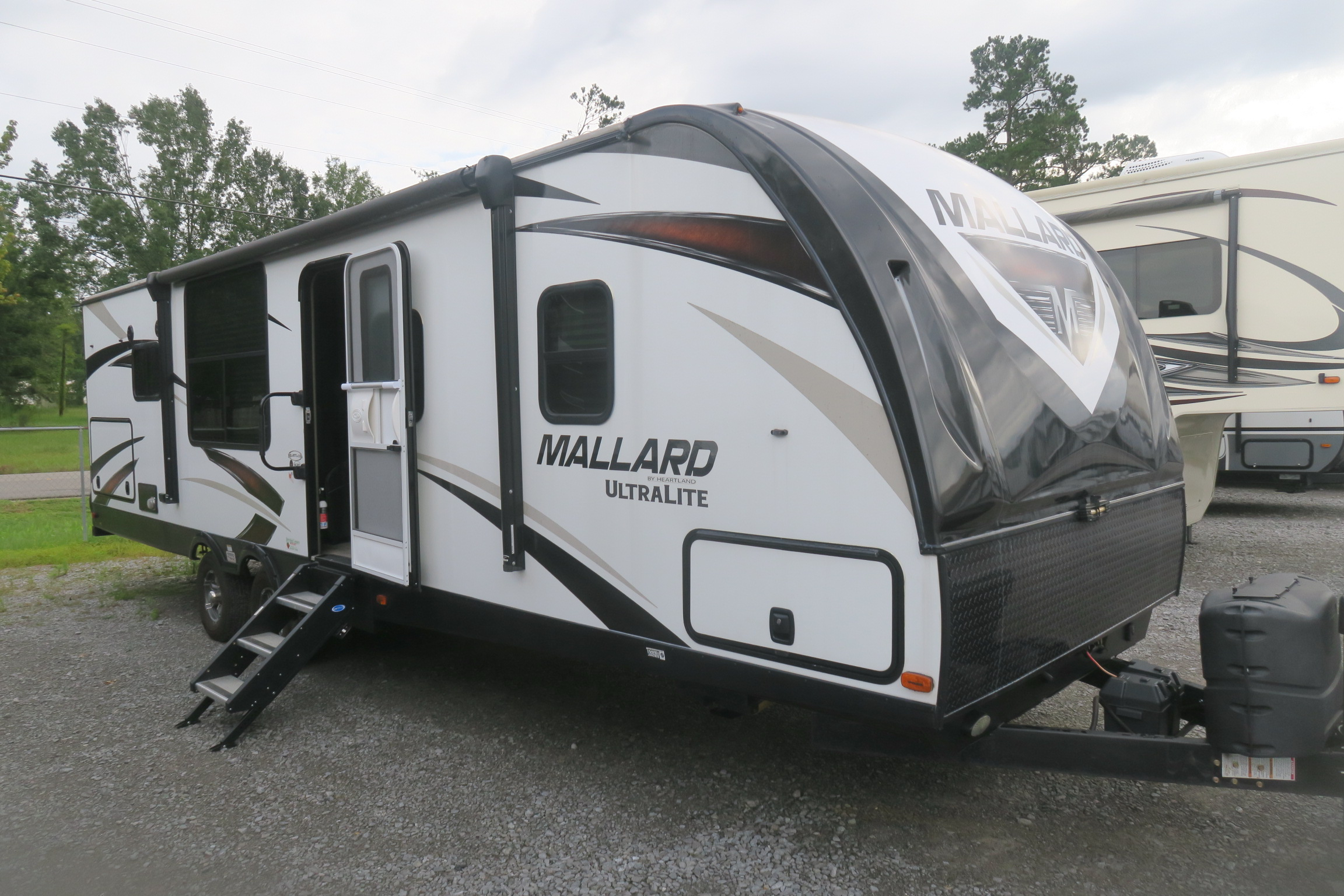 USED 2019 MALLARD M280 - Overview | Berryland Campers