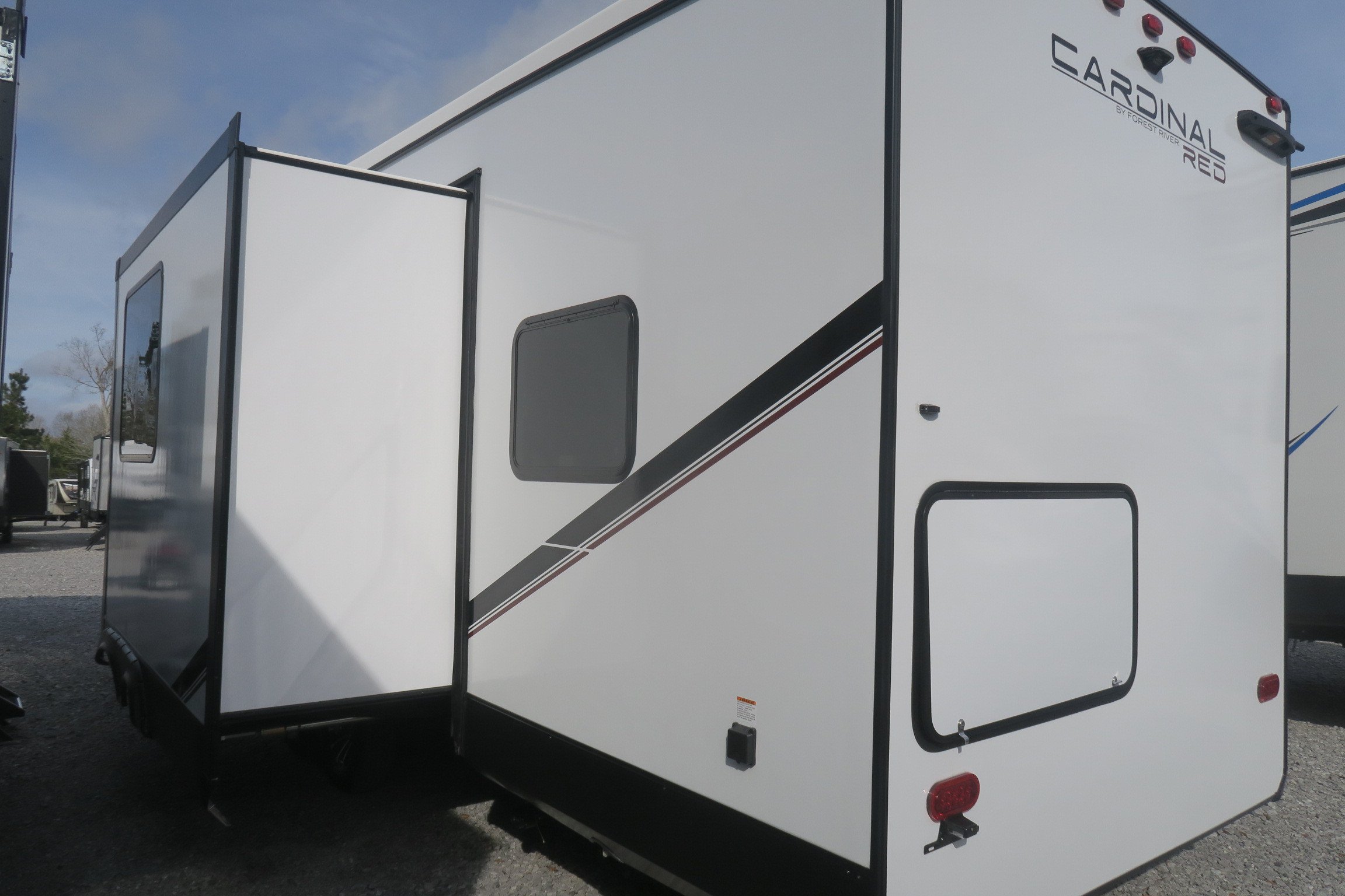 NEW 2023 CARDINAL RED 28BH - Overview | Berryland Campers