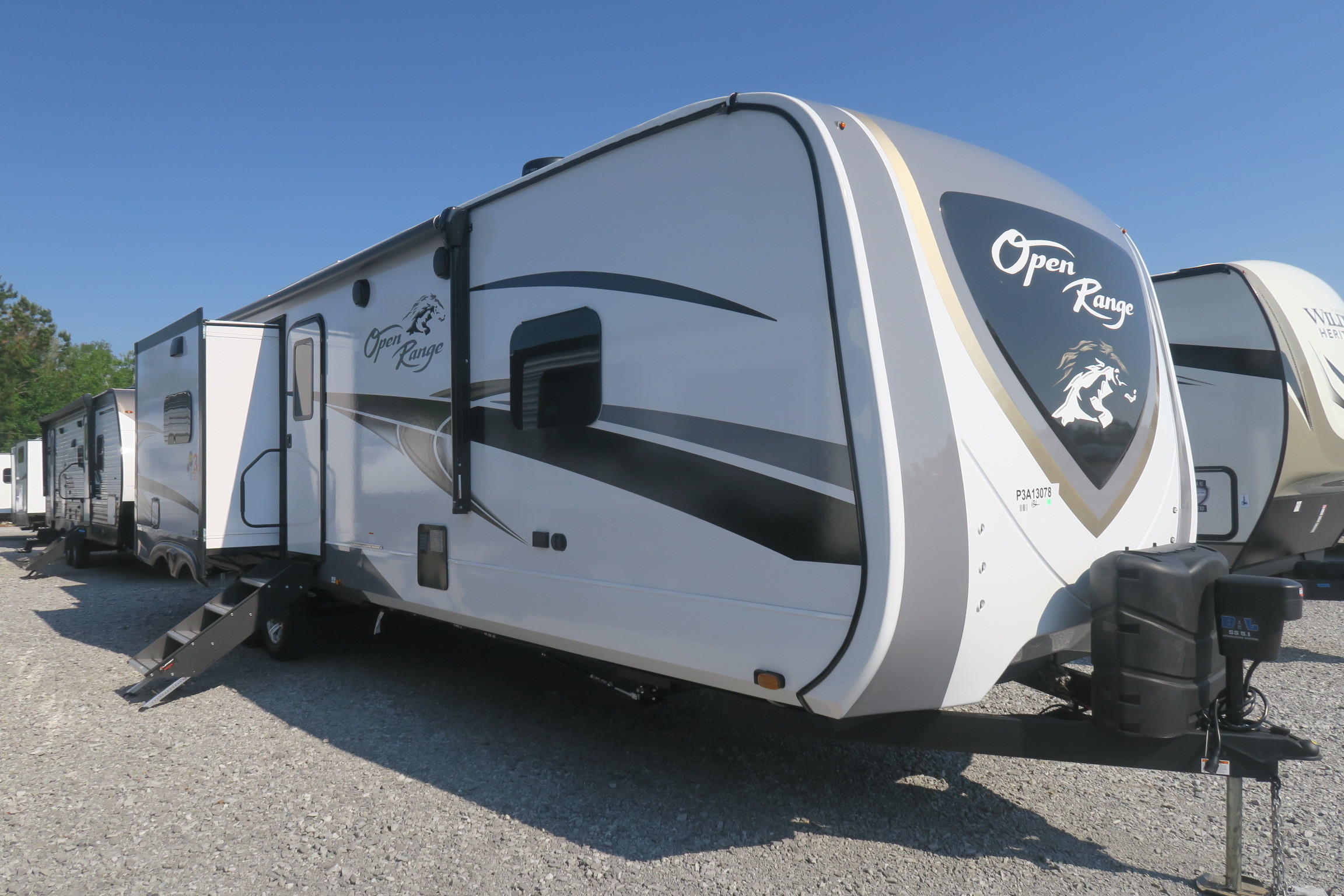 NEW 2023 OPEN RANGE 330BHS - Overview | Berryland Campers