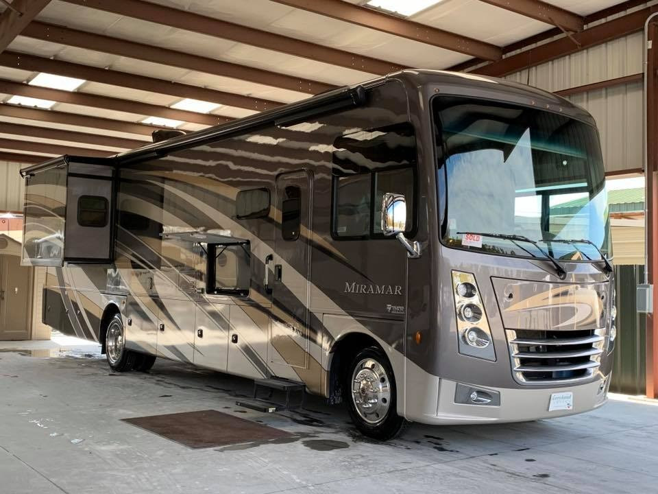 RV Repair Shop Louisiana Berryland Campers