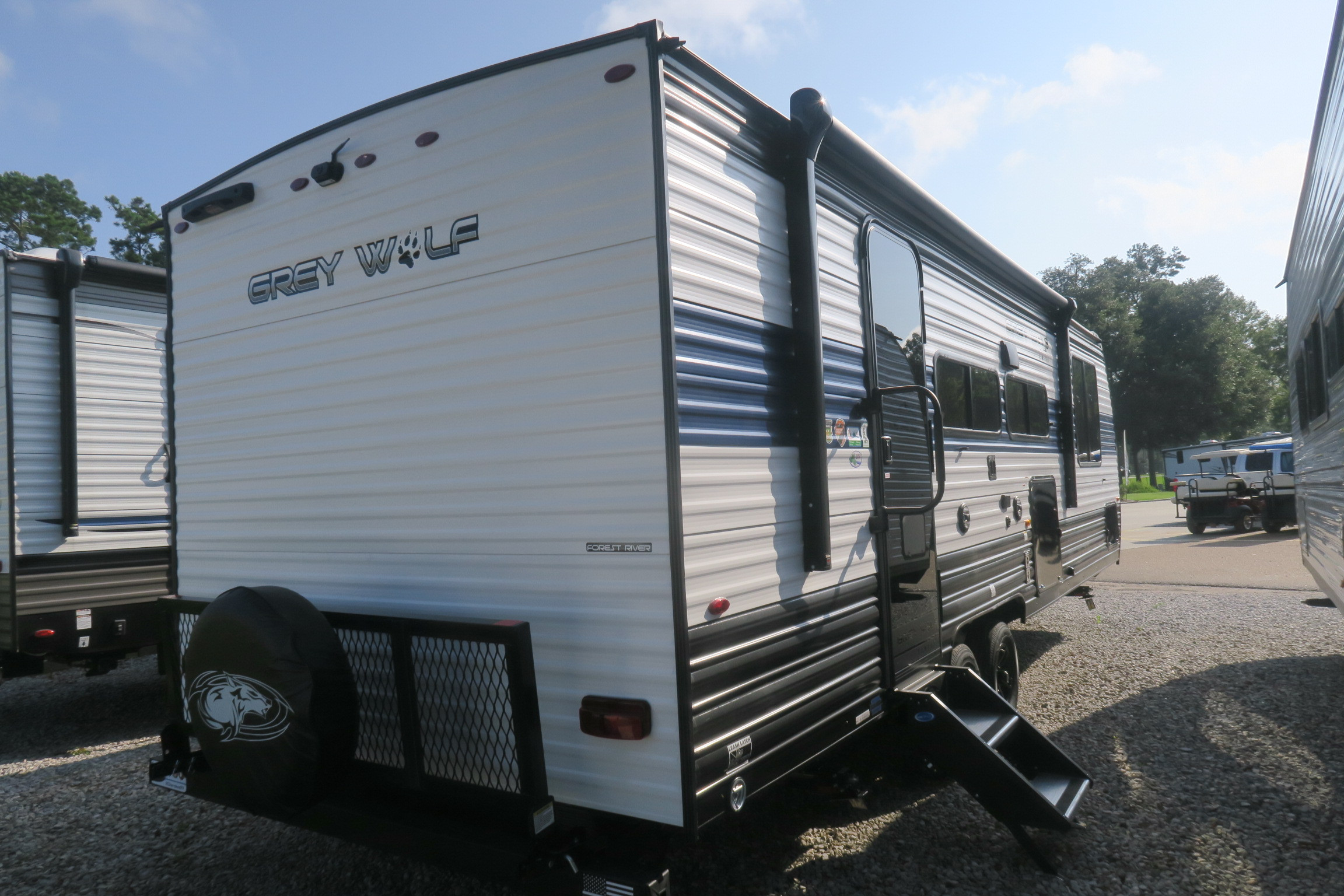 NEW 2024 CHEROKEE GREY WOLF 26LK Overview Berryland Campers