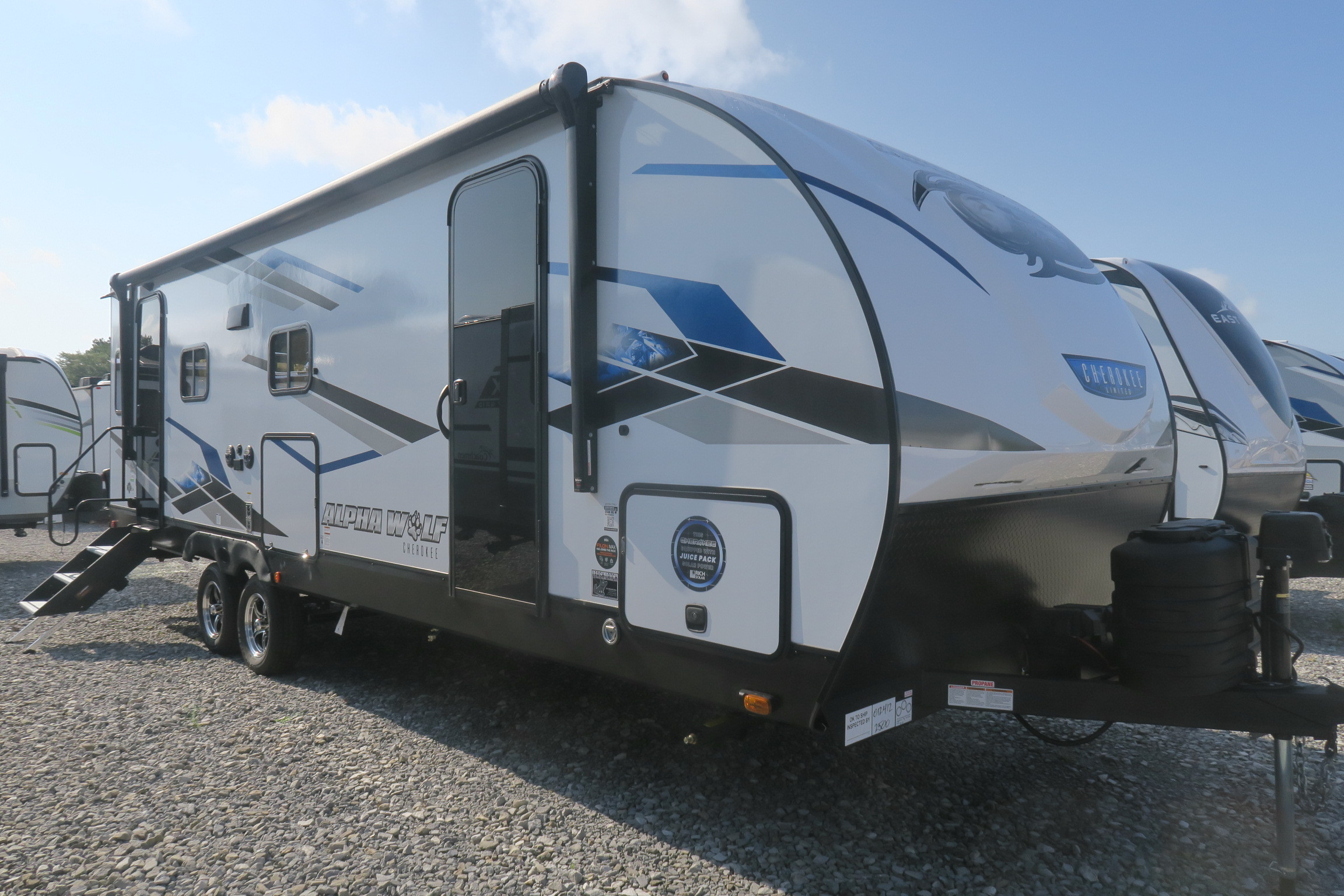 NEW 2024 CHEROKEE ALPHA WOLF 2500RL Overview Berryland Campers