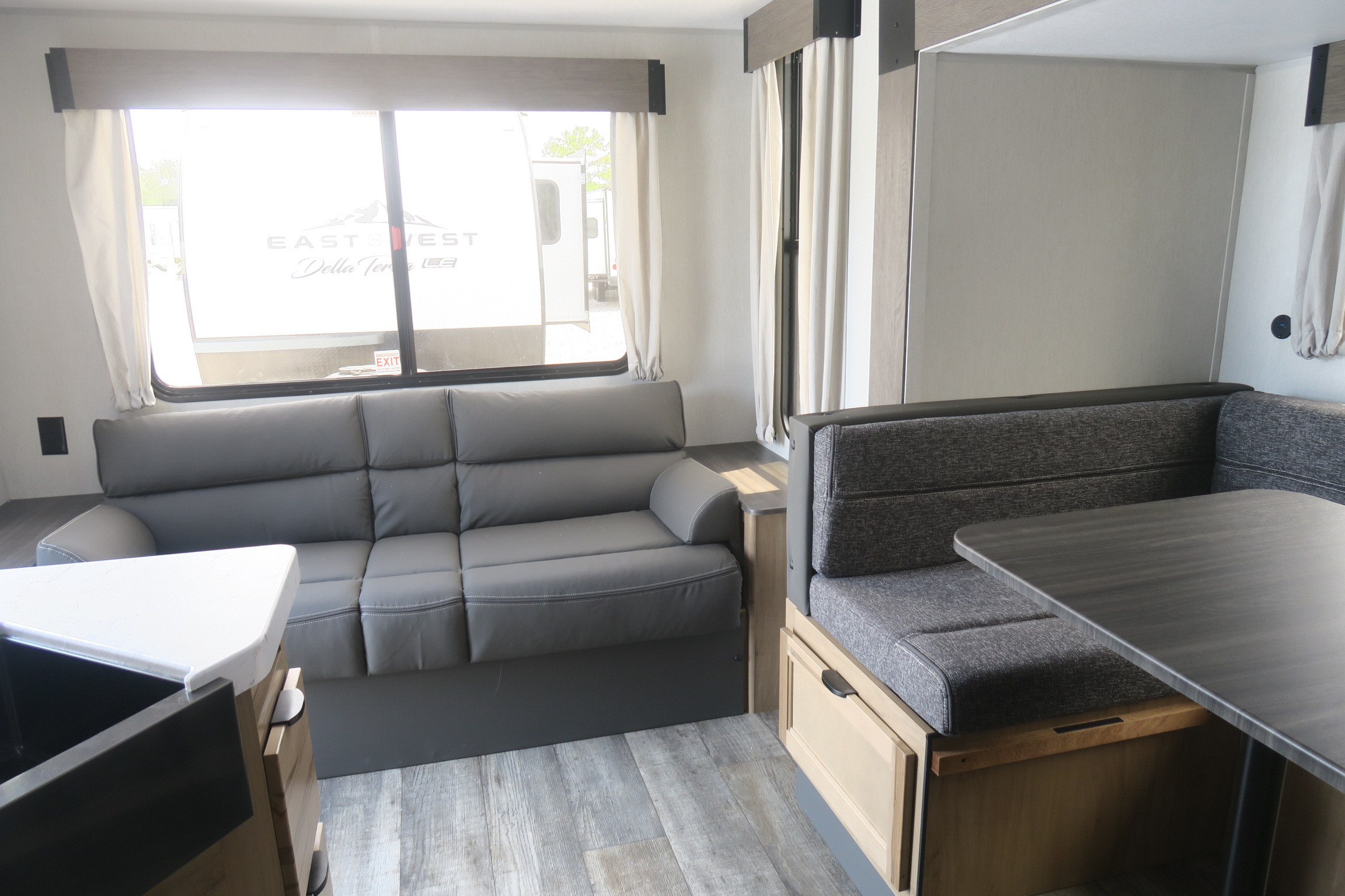 NEW 2024 CHEROKEE GREY WOLF 23MK Overview Berryland Campers