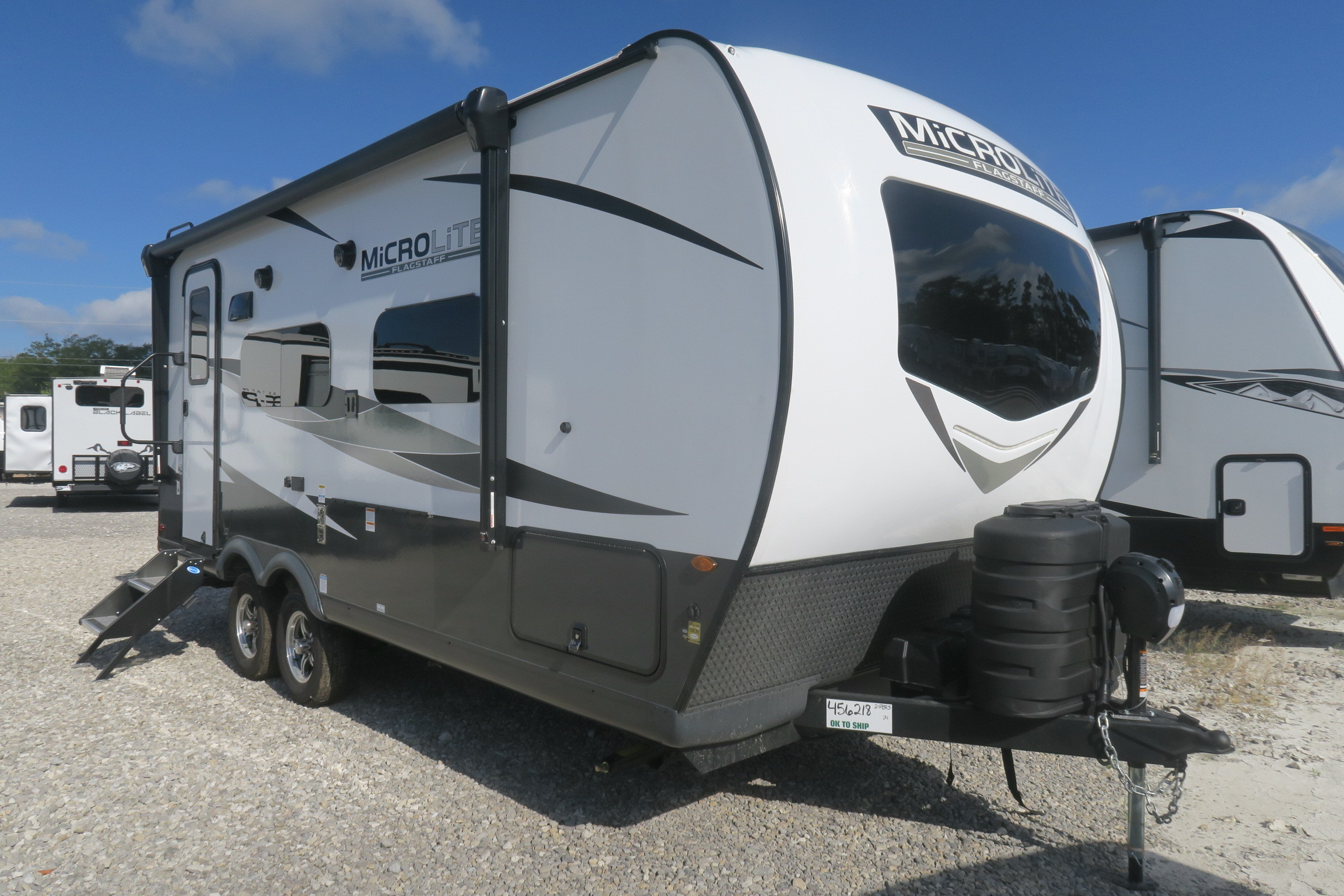 NEW 2024 FLAGSTAFF MICRO LITE 21FBRS Overview Berryland Campers