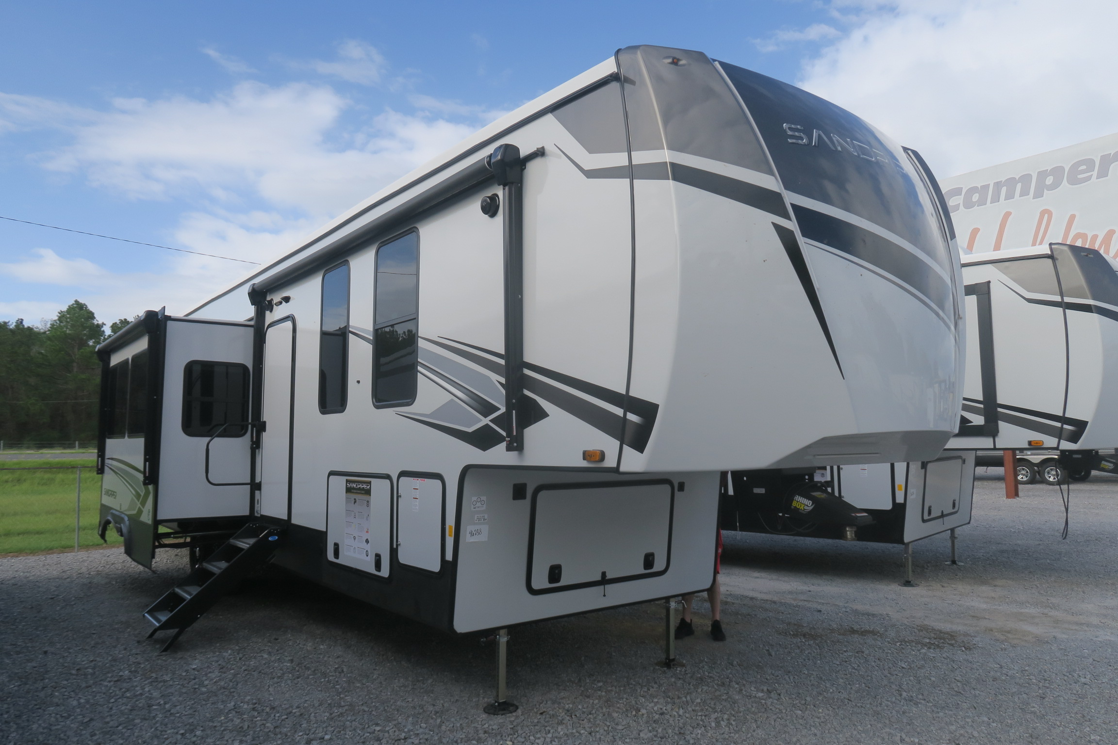 NEW 2024 SANDPIPER 4002FB Overview Berryland Campers