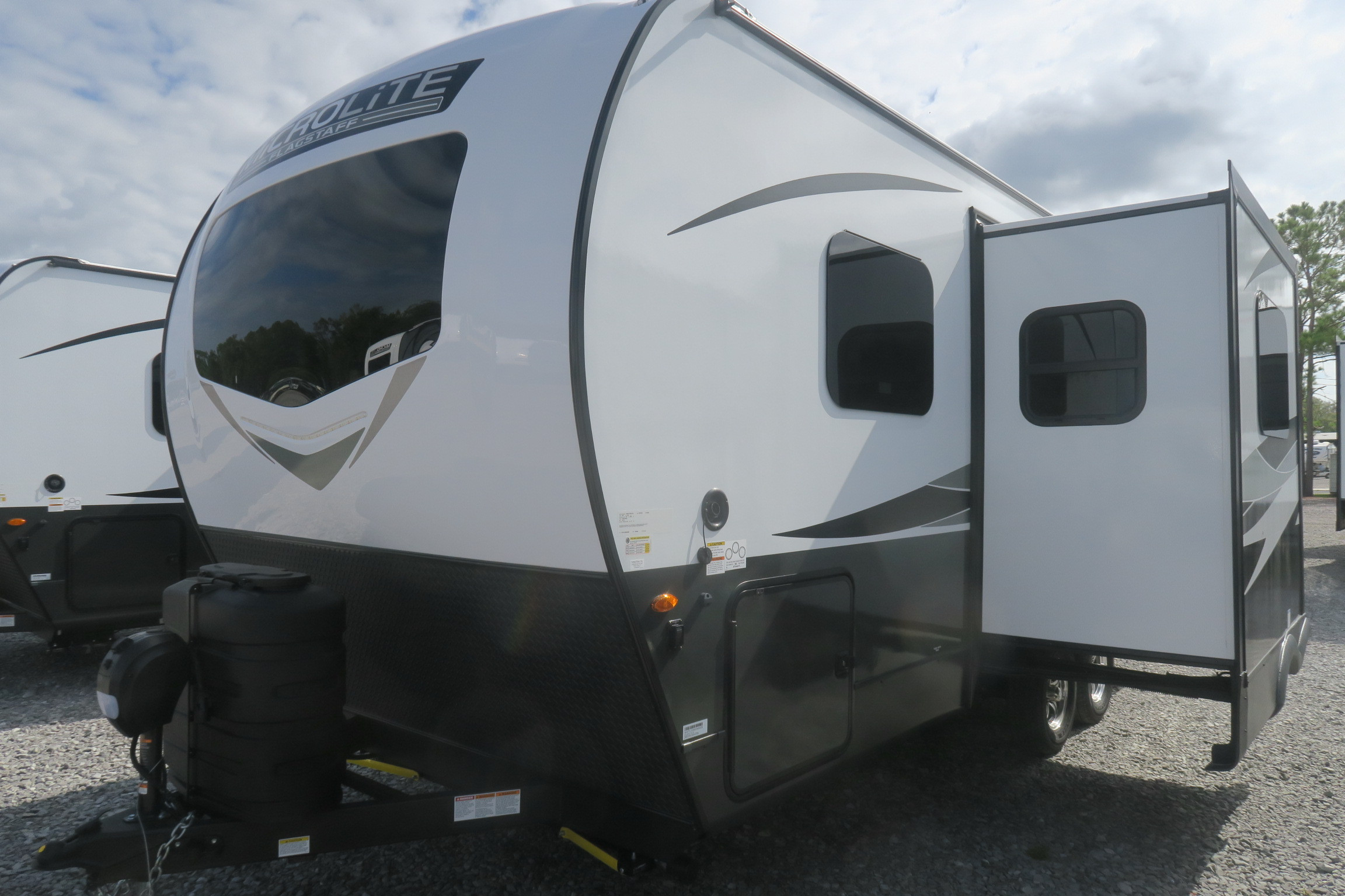 New 2024 Flagstaff Micro Lite 22fbs - Overview 