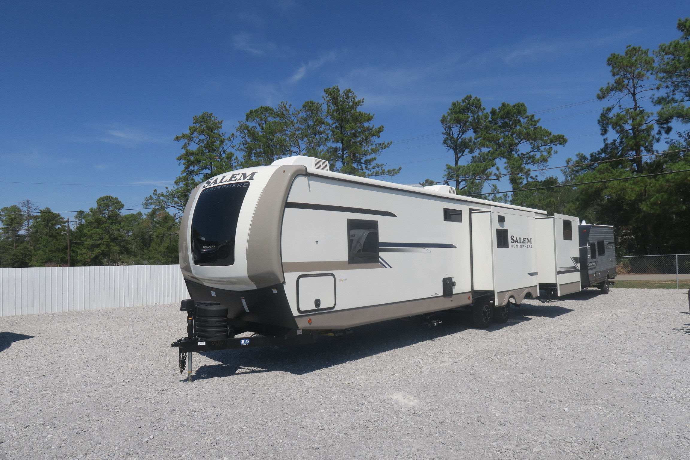 NEW 2024 SALEM 310BHI Overview Berryland Campers