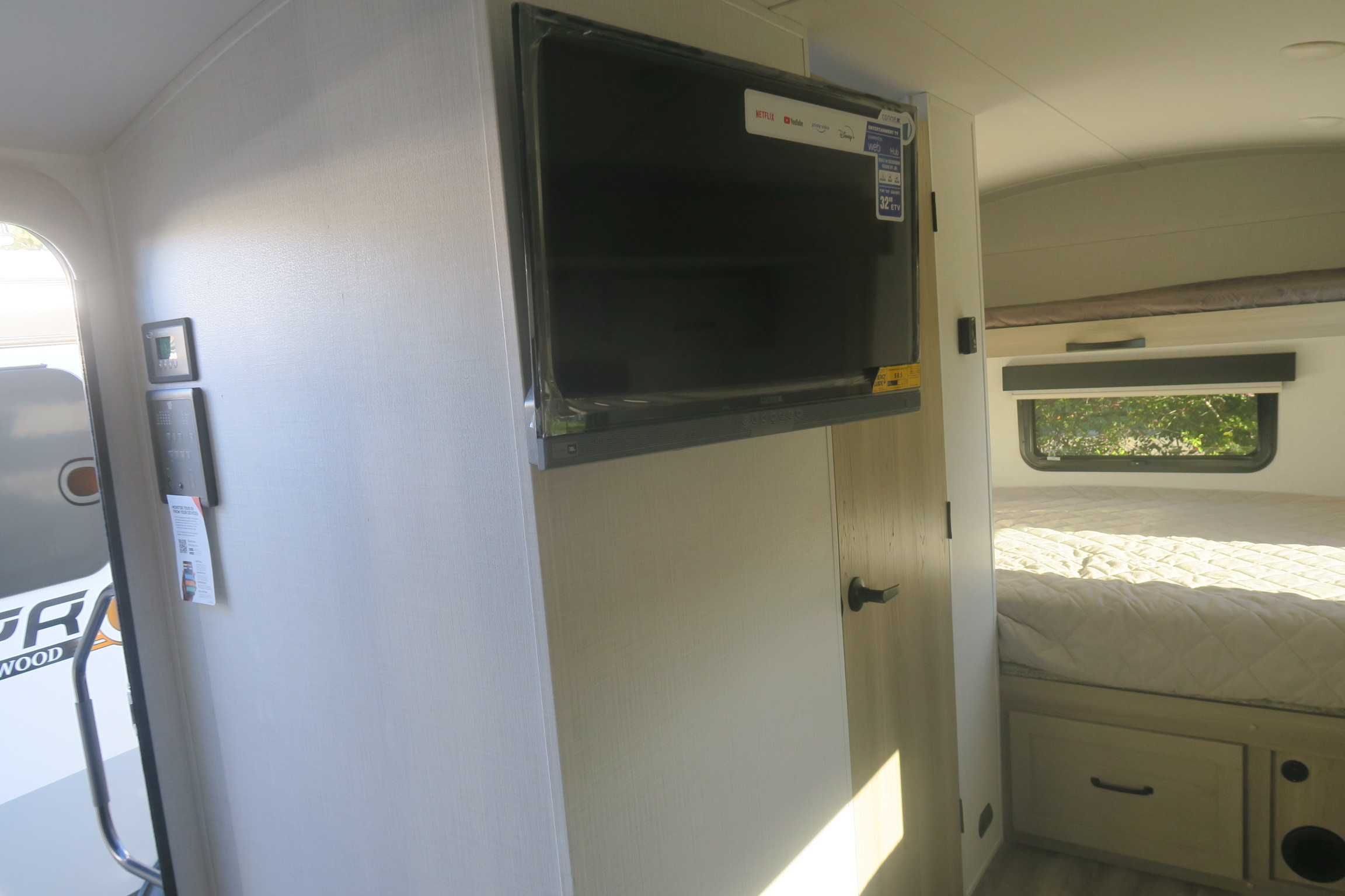 NEW 2025 ROCKWOOD GEO PRO 20FKS Overview Berryland Campers