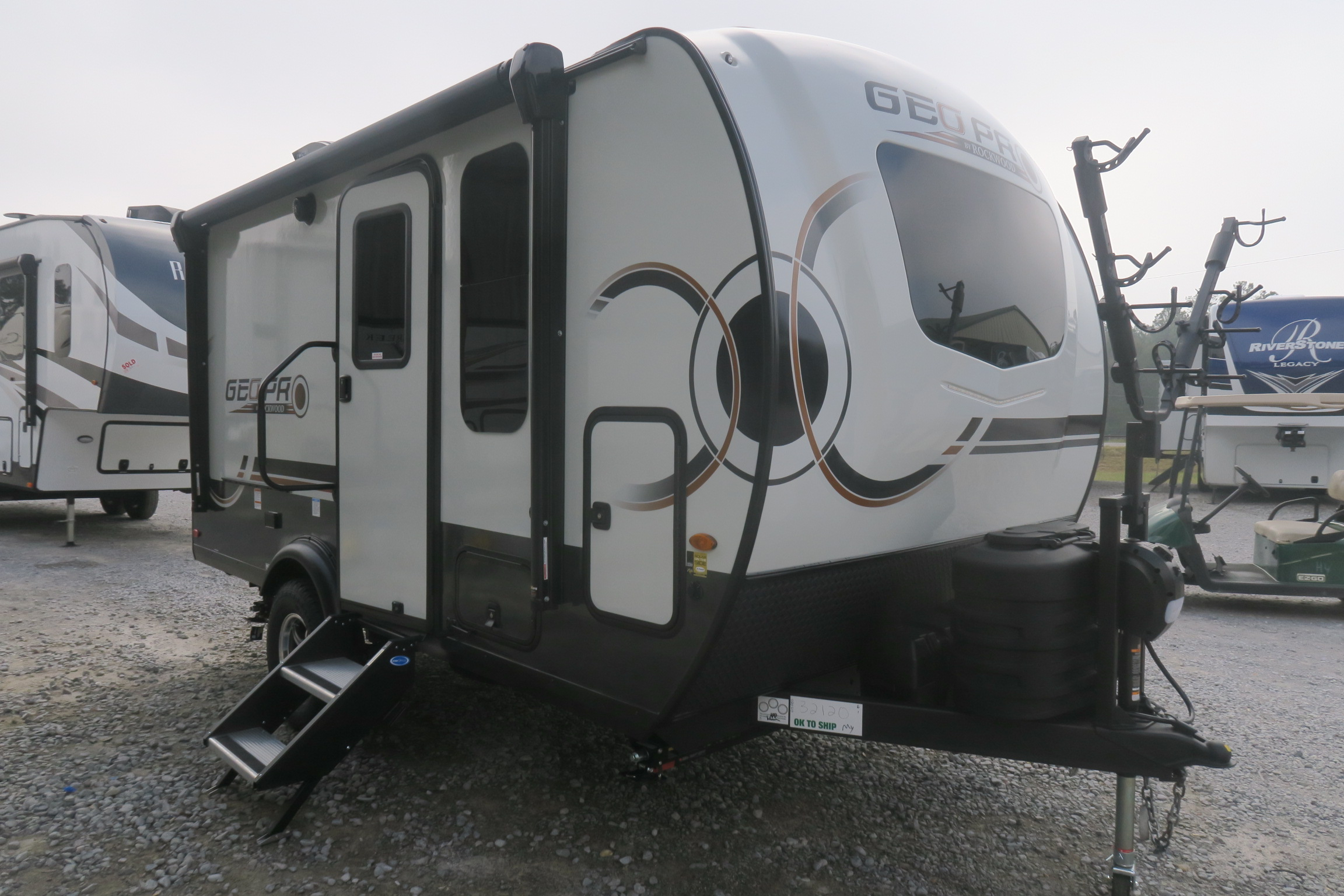 NEW 2024 ROCKWOOD GEO PRO 15FBS Overview Berryland Campers