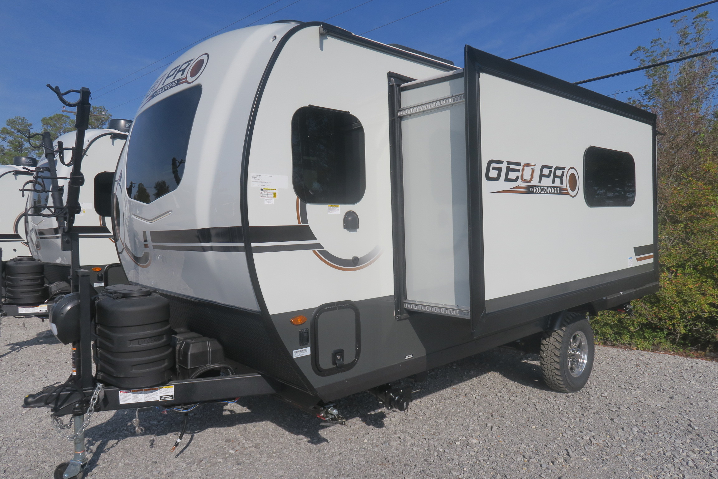 NEW 2024 ROCKWOOD GEO PRO 20FKS Overview Berryland Campers