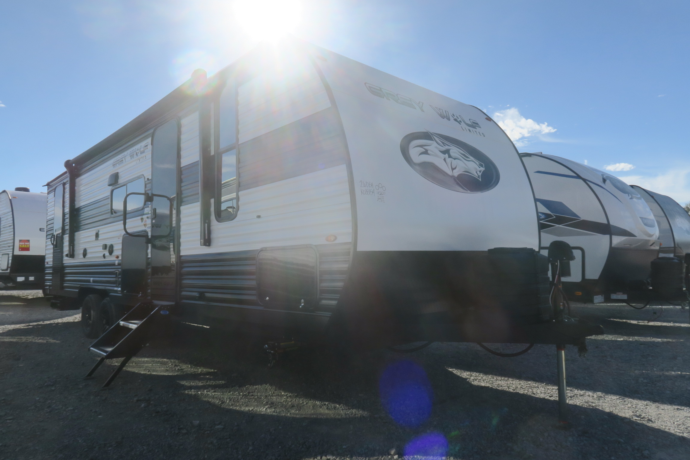 NEW 2024 CHEROKEE GREY WOLF 26DBH Overview Berryland Campers   IMG 0434.JPG