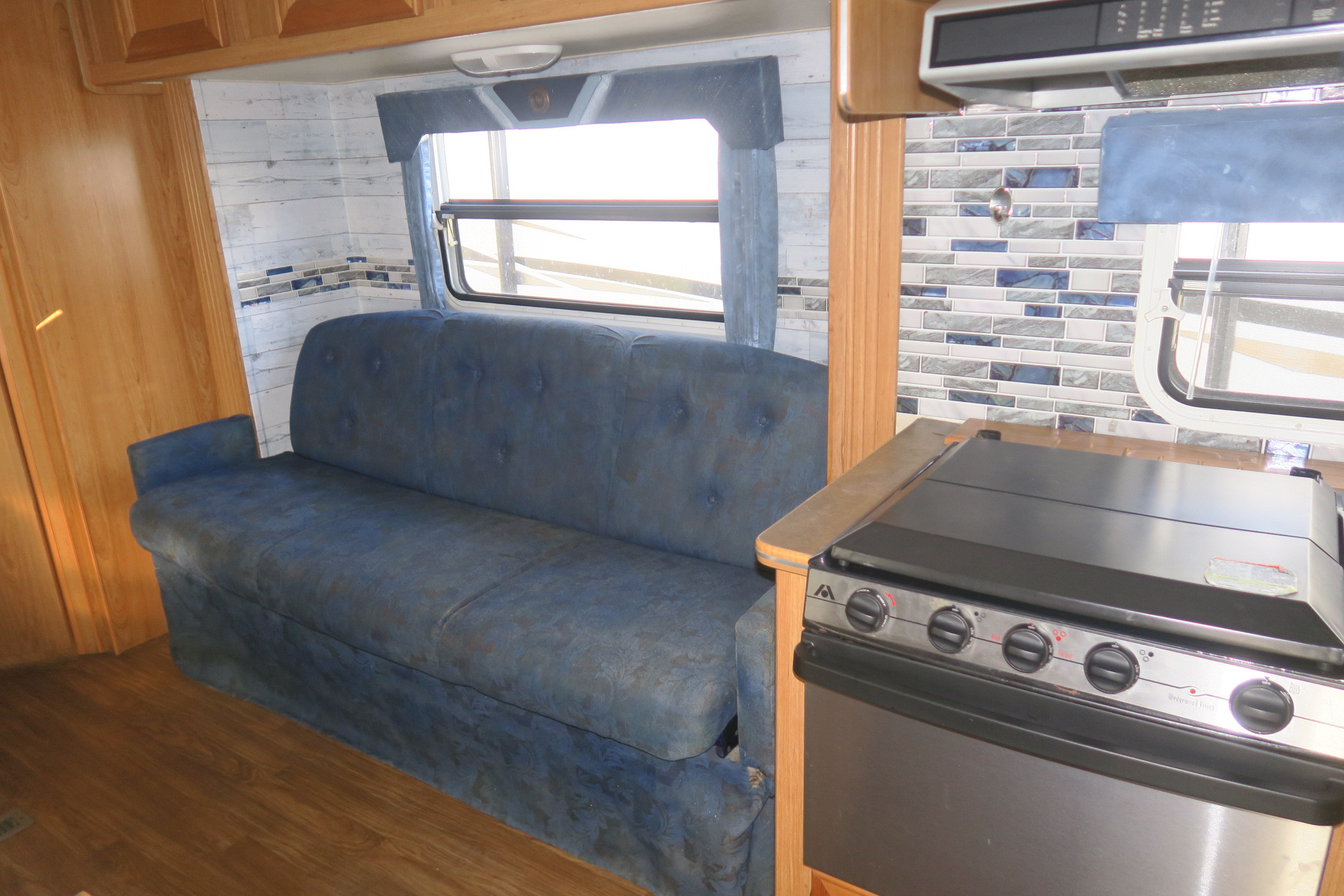 USED 2007 HOLIDAY RAMBLER 8311S - Overview | Berryland Campers