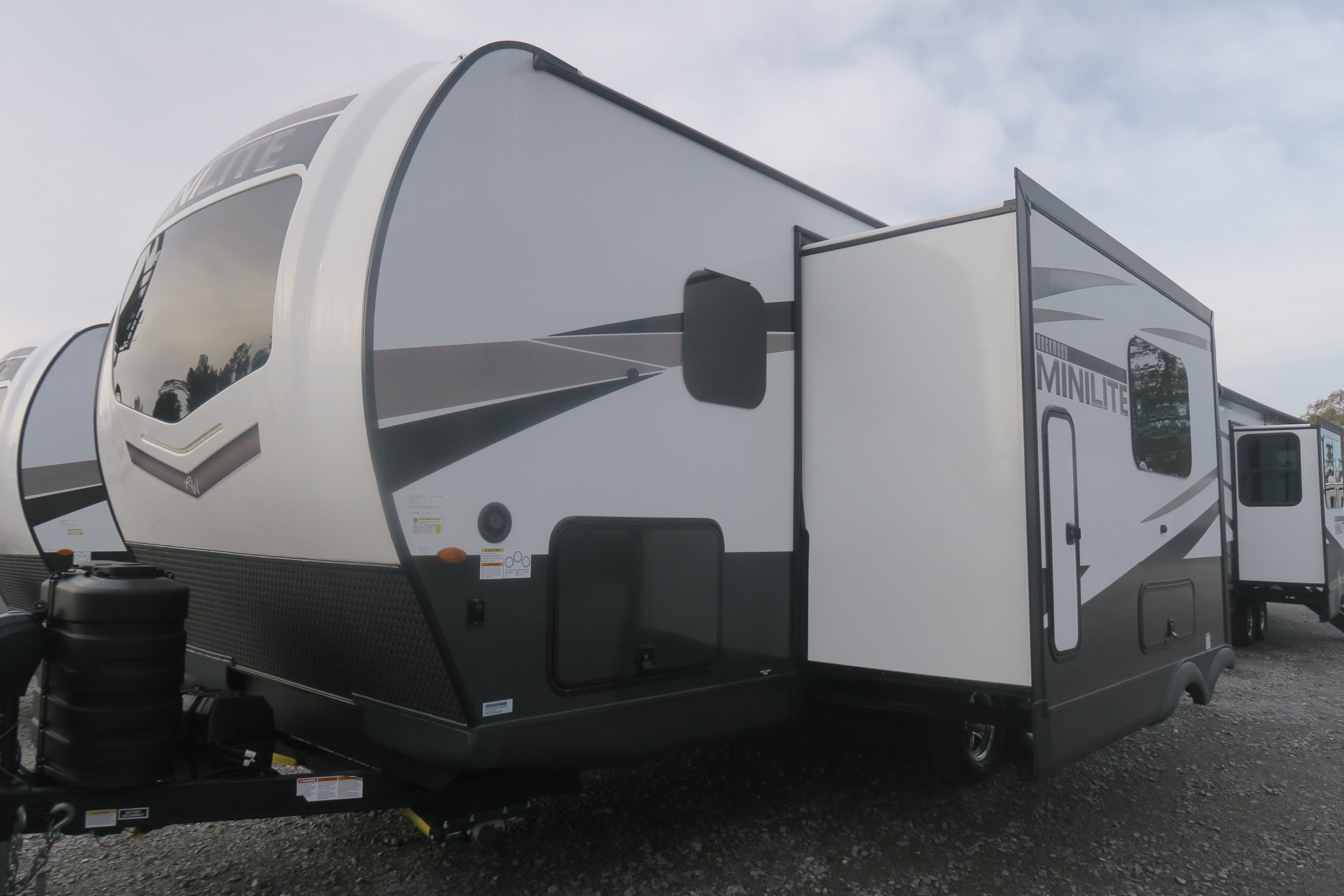 NEW 2024 ROCKWOOD MINI LITE 2509S Overview Berryland Campers